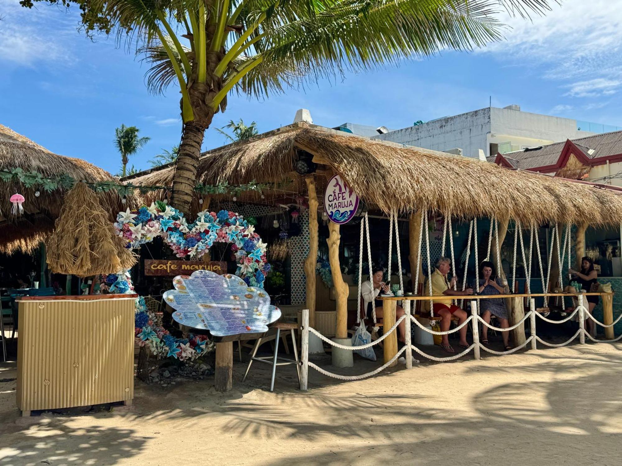 卡萨皮拉尔海滩度假酒店 Manoc-Manoc 外观 照片